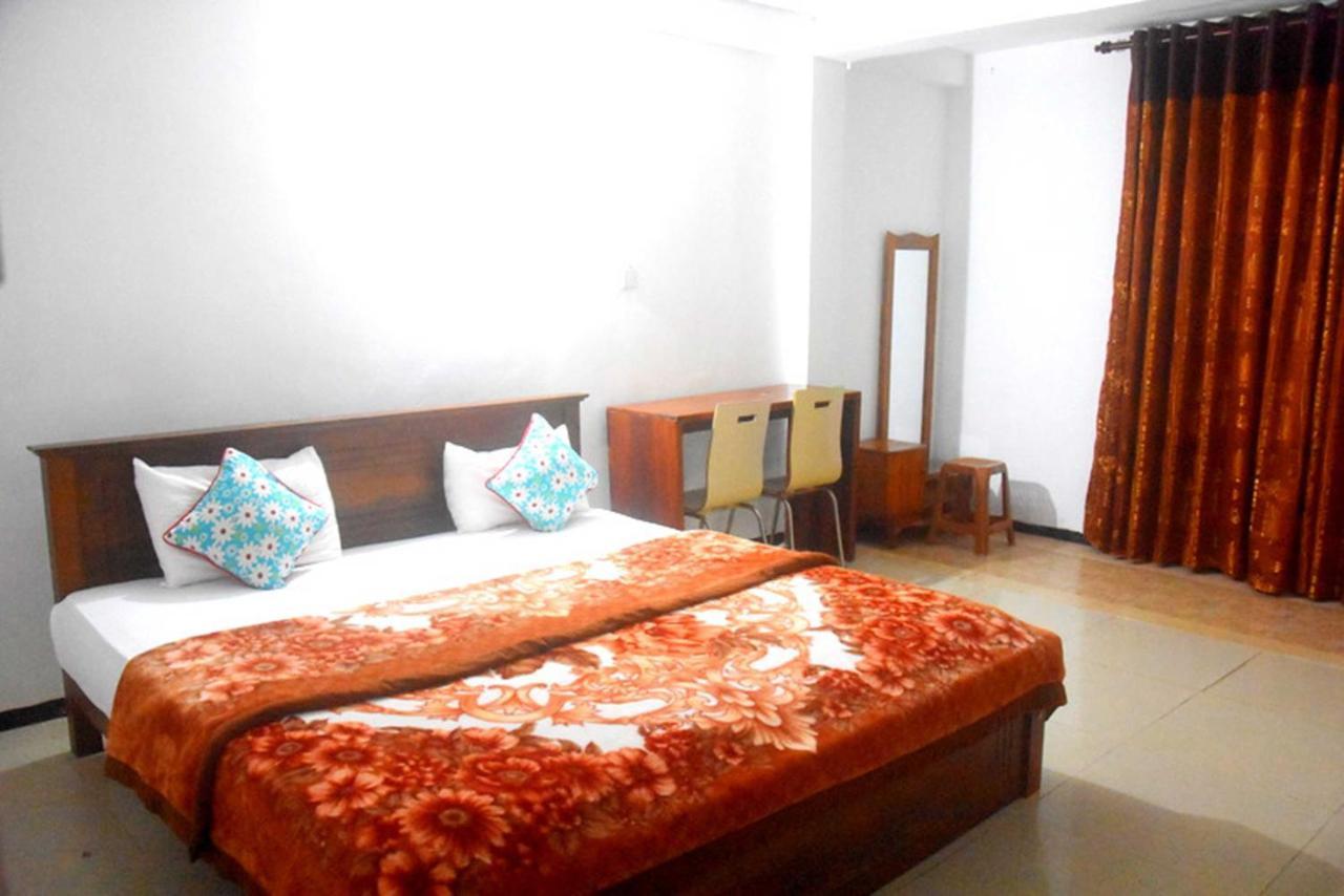 Unique View Nuwaraeliya Hotel นูวาราเอลิยา ภายนอก รูปภาพ