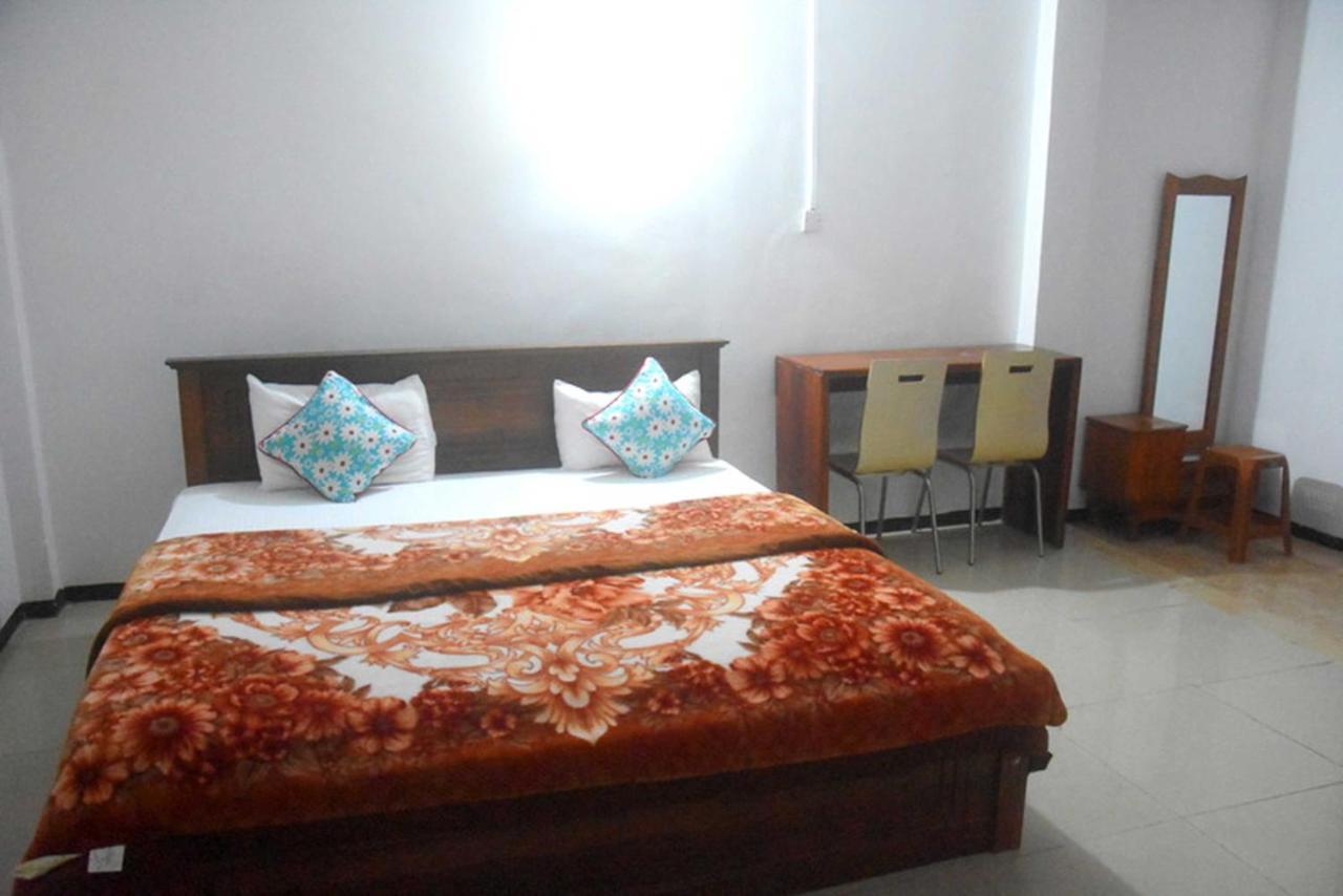 Unique View Nuwaraeliya Hotel นูวาราเอลิยา ภายนอก รูปภาพ