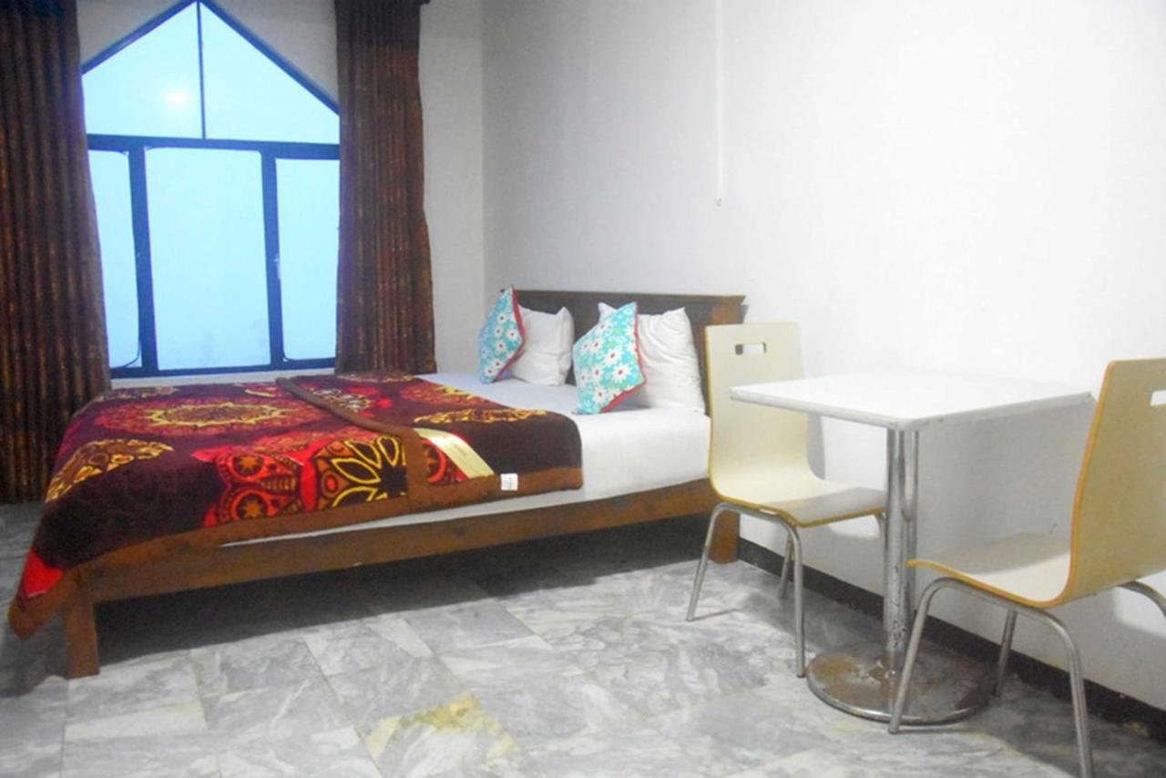 Unique View Nuwaraeliya Hotel นูวาราเอลิยา ภายนอก รูปภาพ