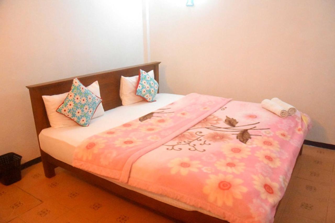 Unique View Nuwaraeliya Hotel นูวาราเอลิยา ภายนอก รูปภาพ