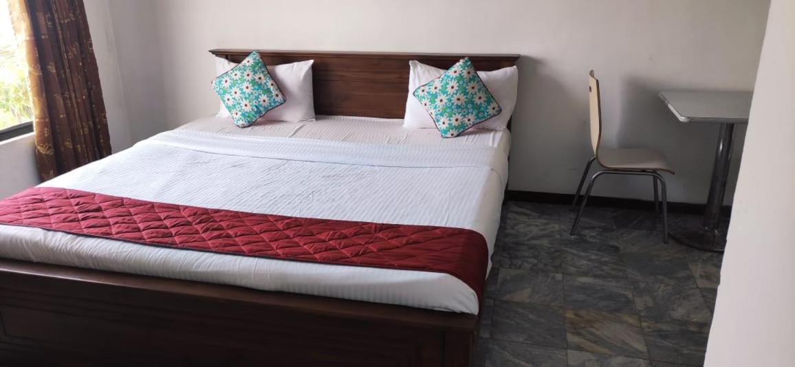 Unique View Nuwaraeliya Hotel นูวาราเอลิยา ภายนอก รูปภาพ